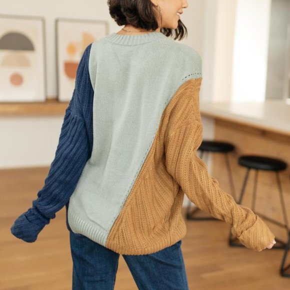 Copy of A Sweater With Colors in Mint - Picture 3 of 5